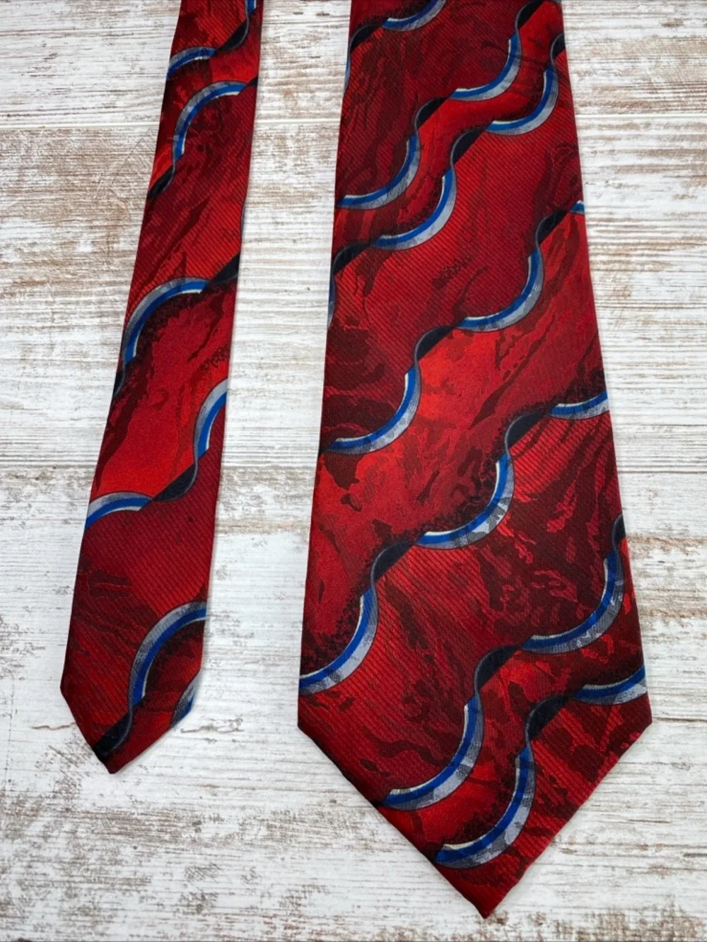 J. Ferrar Mens Tie Silk Red Blue Abstract Wide 4” Designer Necktie Italy